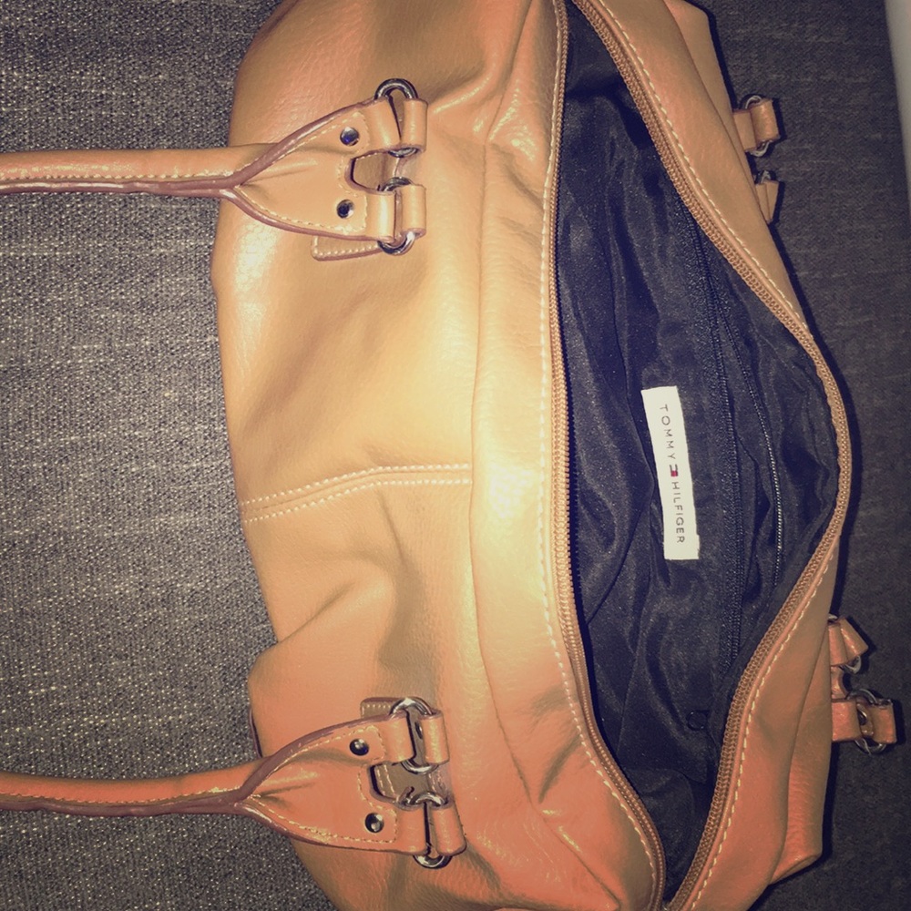 Tan Tommy Hilfiger handbag